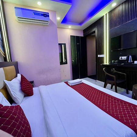 Hotel Jupiter Plaza Delhi Airport Neu-Delhi Exterior foto